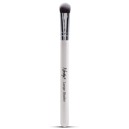 Nanshy Large Shader eyeshadow brush with pearl-coated handle and soft antibacterial synthetic bristles.